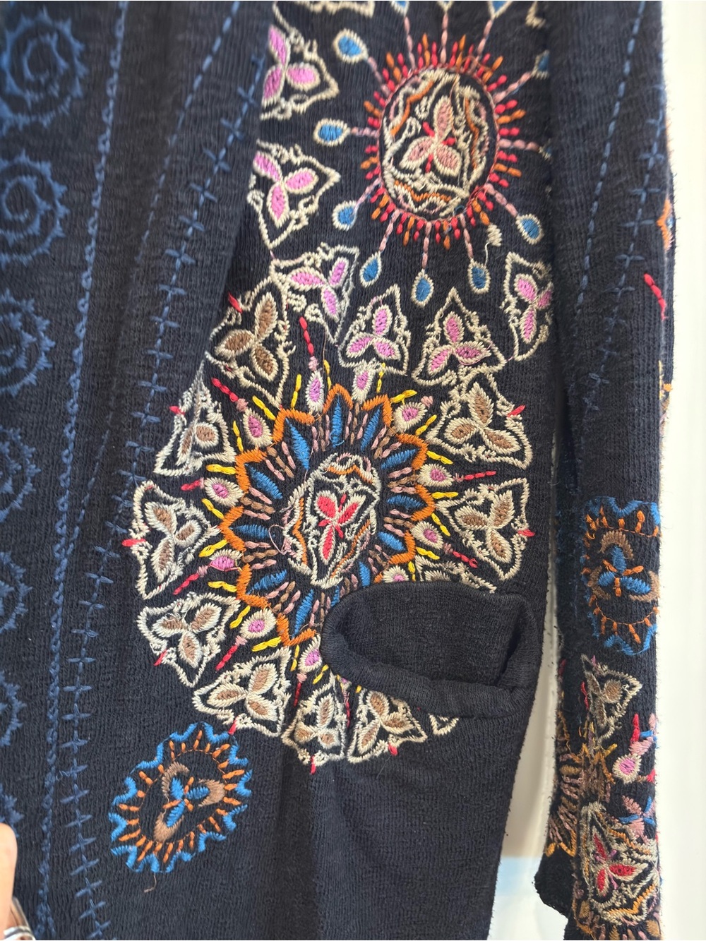 Embroidered Hooded Long Cardigan Robe - black - Picture 2 of 6